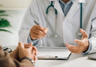 Fracture sanitaire, l’association locale UFC Que choisir interpelle Gérard Larcher, sénateur des Yvelines et président du Sénat